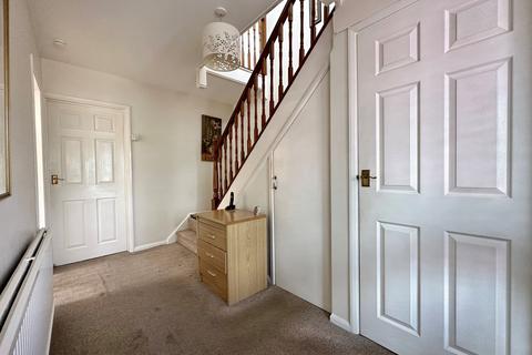 4 bedroom semi-detached house for sale, Southend Road, Billericay CM11