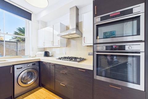 3 bedroom end of terrace house for sale, Cambridge Grove, Hove, BN3 3ED