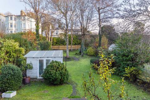 4 bedroom detached house for sale, Warwick Park, Tunbridge Wells, TN2