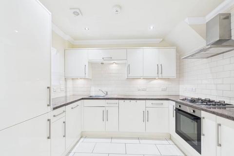 3 bedroom terraced house for sale, Ludlow Road, Feltham, Middlesex, TW13