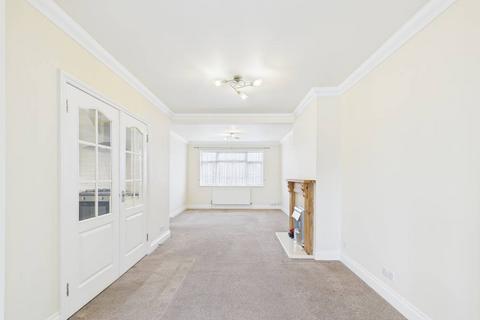 3 bedroom terraced house for sale, Ludlow Road, Feltham, Middlesex, TW13