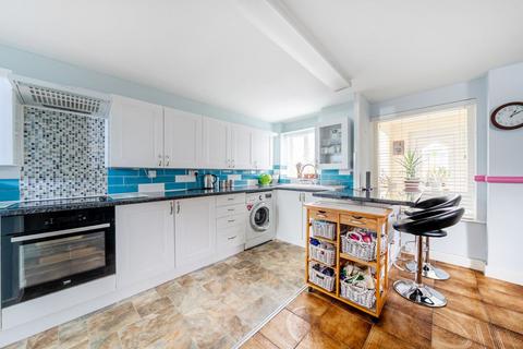undefined, Tintagel Close, Andover, SP10 4DA