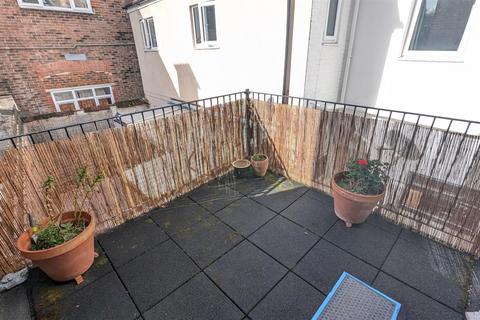 1 bedroom flat to rent, ALBERT ROAD, SOUTHSEA, PO5 2SL