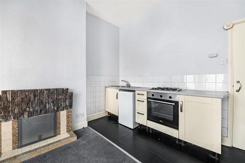 1 bedroom flat to rent, Brunswick Road, Kingston Upon Thames KT2