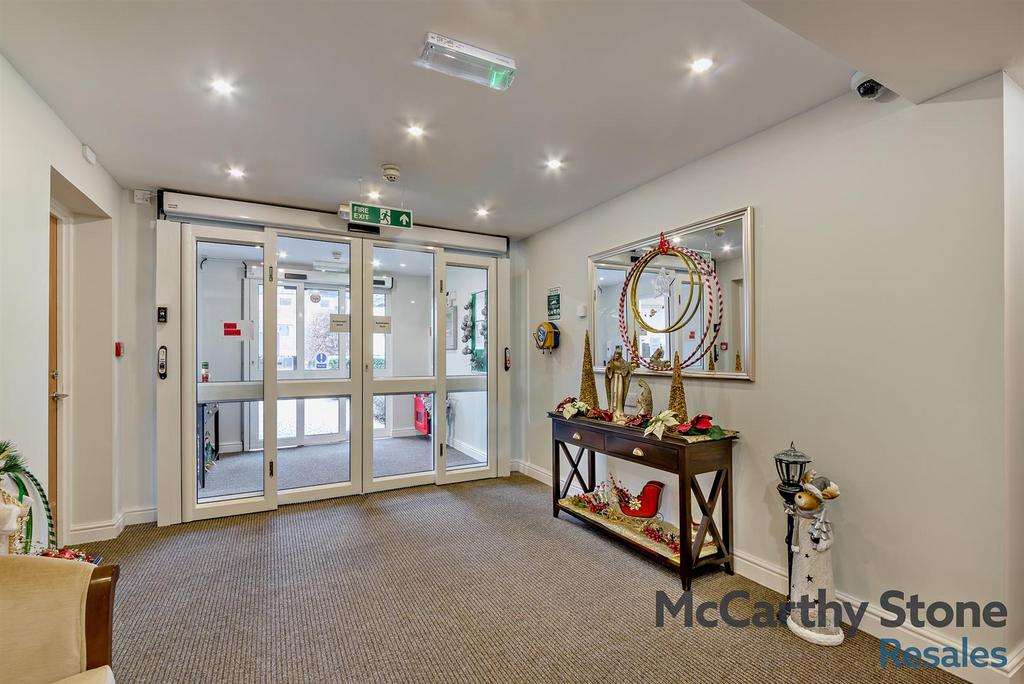 8673357-interior01-800.jpg