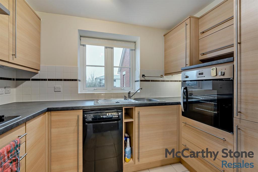 8673357-interior17-800.jpg