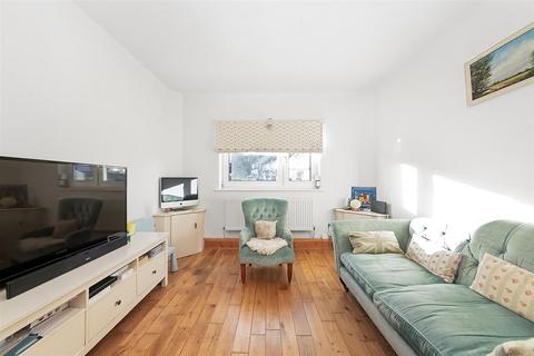 undefined, Purley Vale, Purley CR8