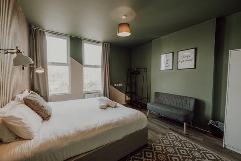 6 bedroom flat for sale, Loughborough Road, Nottingham, NG2