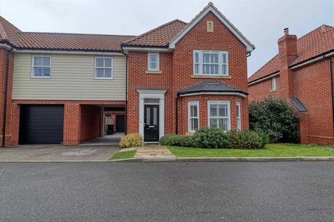 4 bedroom semi-detached house for sale, Weeley CO16