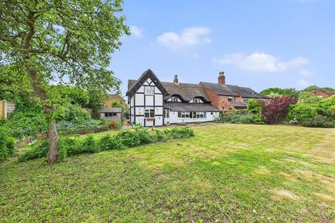 4 bedroom detached house for sale, Post Office Road, Alrewas, Burton-On-Trent