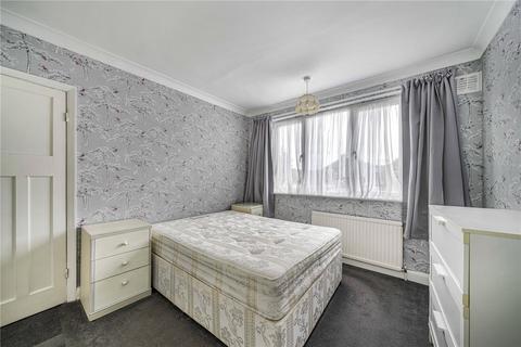 3 bedroom end of terrace house for sale, Sutherland Avenue, South Welling, Kent, DA16