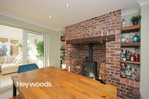 4 bedroom detached house for sale, Woodrow Way, Chesterton, Newcastle-under-Lyme, Staffordshire
