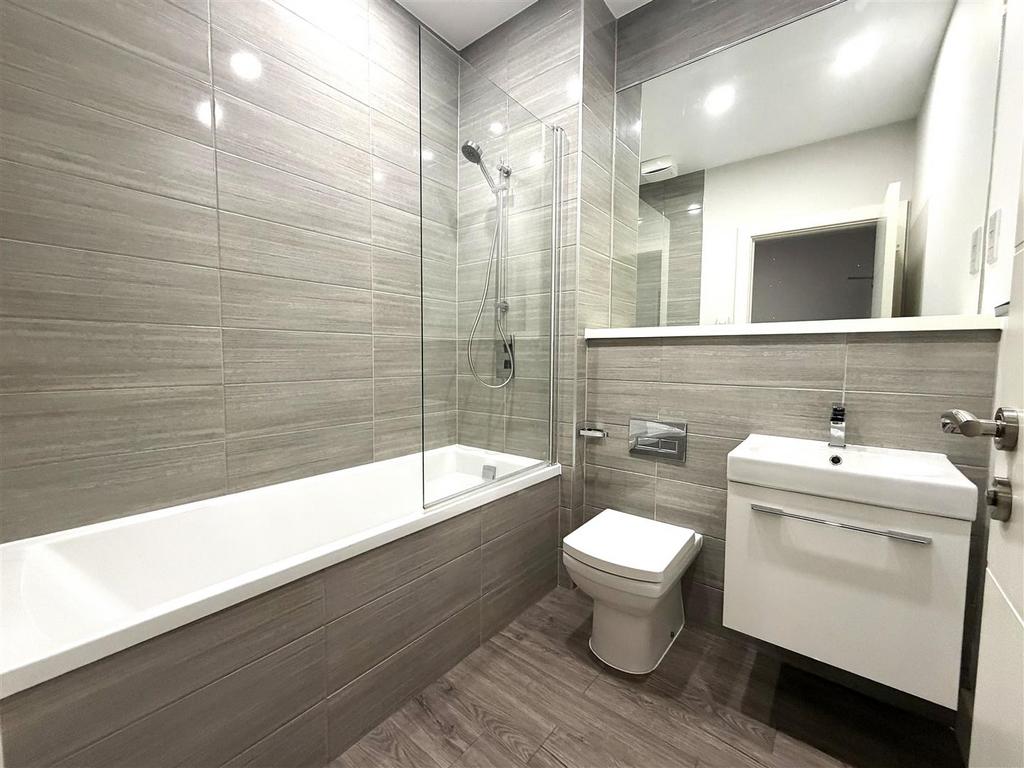 Bathroom.jpeg