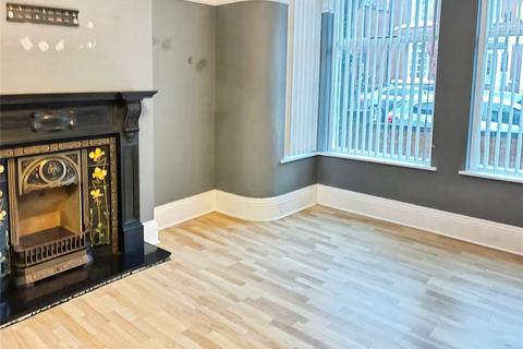 3 bedroom semi-detached house to rent, Earls Road, Warwickshire CV11