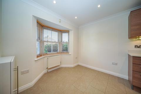 undefined, Farm End, Adeyfield, Hemel Hempstead, Hertfordshire, HP2 5WS