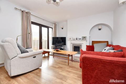 4 bedroom semi-detached house for sale, Middlehurst Road, Grappenhall, WA4