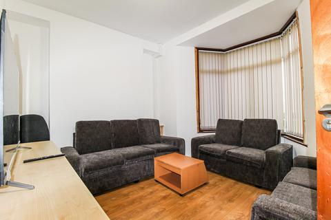 5 bedroom house to rent, Niagara Street, Pontypridd CF37