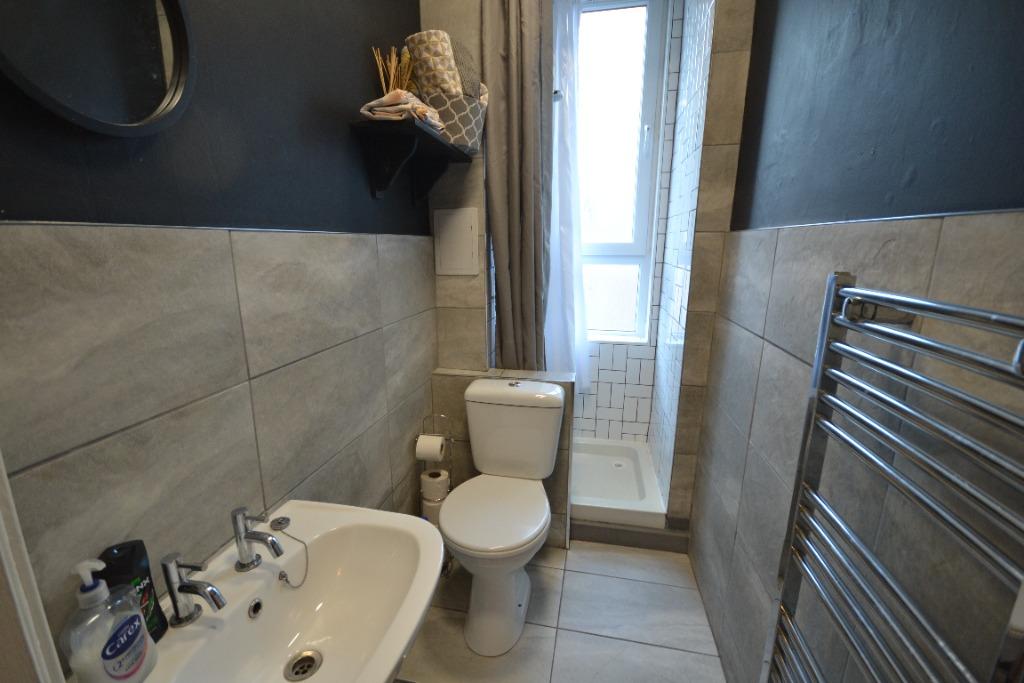 Apartment in Edinburgh, Lorne, Leith - View 5