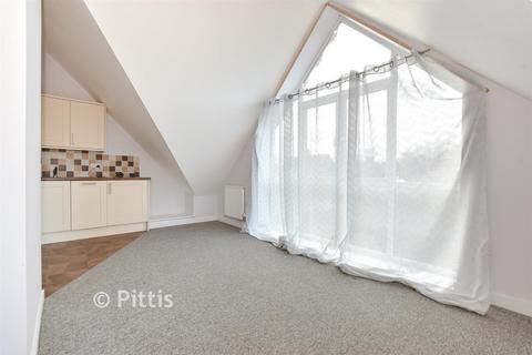 2 bedroom terraced house for sale, Avenue Road, Sandown, Isle of Wight