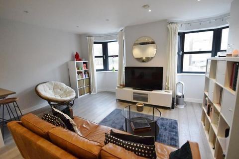 1 bedroom apartment to rent, The Grove, Slough, Berkshire, SL1