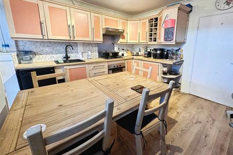 2 bedroom terraced house for sale, Lynsted Road, Kent ME8