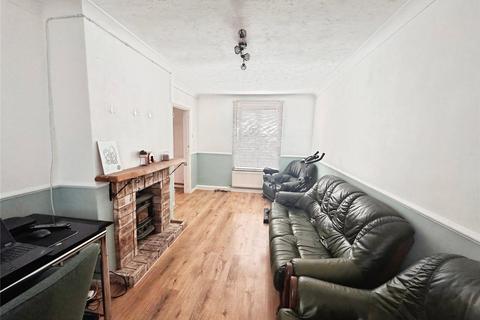 2 bedroom terraced house for sale, Lynsted Road, Kent ME8