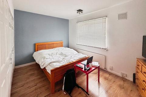 2 bedroom terraced house for sale, Lynsted Road, Kent ME8