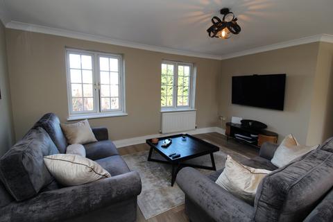 2 bedroom apartment to rent, Osborne Heights, Warley, CM14