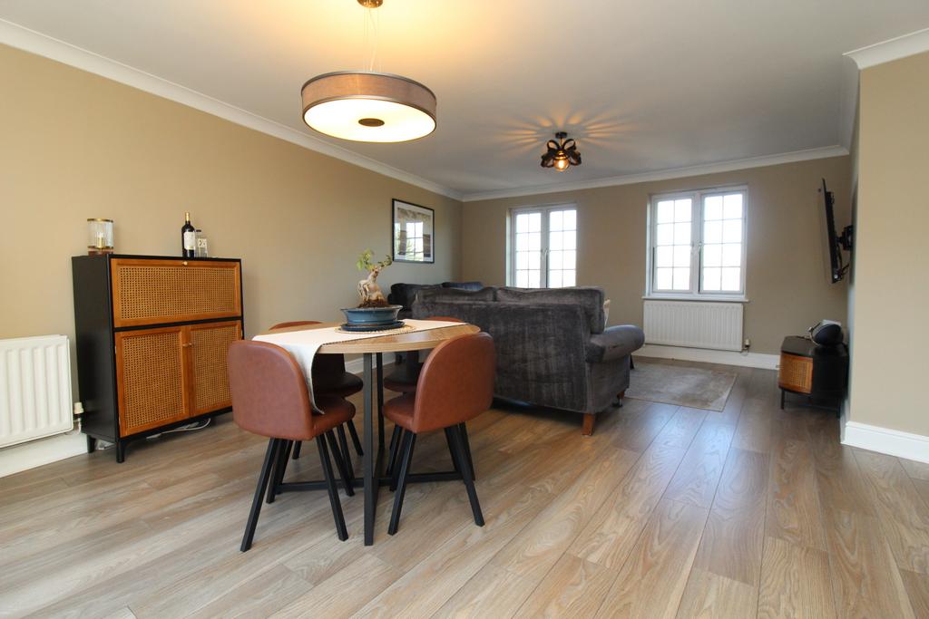 Lounge/Diner