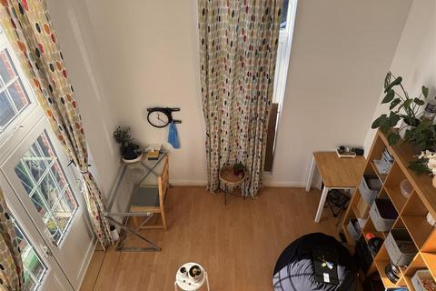 1 bedroom detached house to rent, Whirligig Lane, Taunton