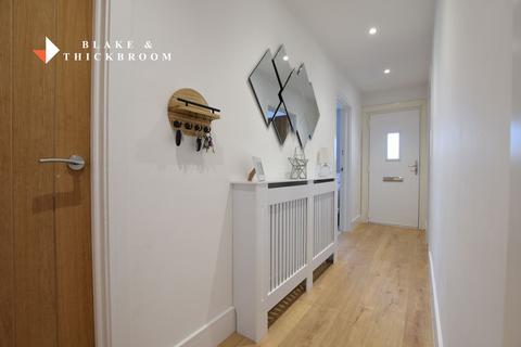 2 bedroom detached bungalow for sale, Edison Road, Holland on Sea