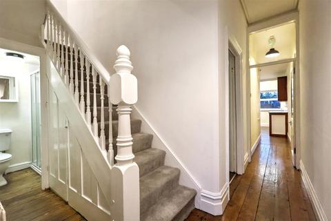 5 bedroom terraced house for sale, Waldeck Road, Sherwood,Nottingham