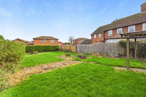 3 bedroom semi-detached house for sale, Churchill Crescent, Oxfordshire OX9