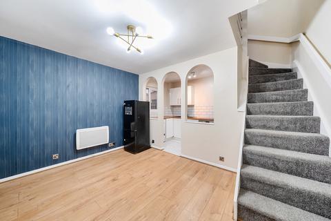 1 bedroom house for sale, Tamworth Lane, Mitcham CR4