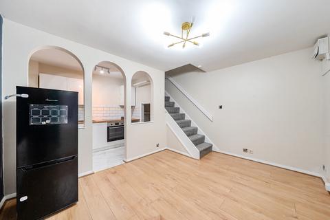 1 bedroom house for sale, Tamworth Lane, Mitcham CR4