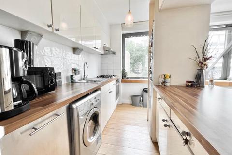 1 bedroom flat to rent, Kendal Street, Hyde Park, London, W2