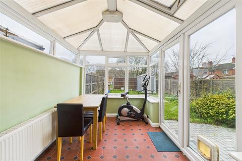 3 bedroom terraced house for sale, Elles Close, Farnborough, Hampshire, GU14