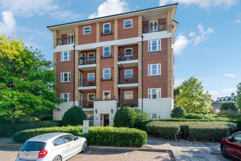 4 bedroom flat for sale, Trinity Church Road, Barnes Waterside, London