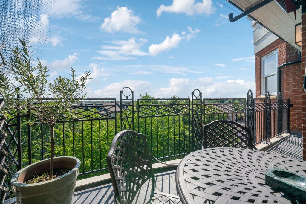 Balcony 1