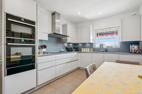 4 bedroom flat for sale, Trinity Church Road, Barnes Waterside, London