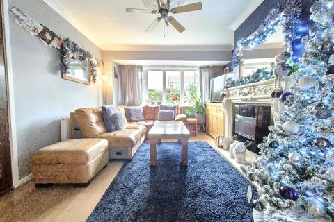 3 bedroom semi-detached house for sale, Norwich Way, Jarrow, Tyne and Wear, NE32 4UX