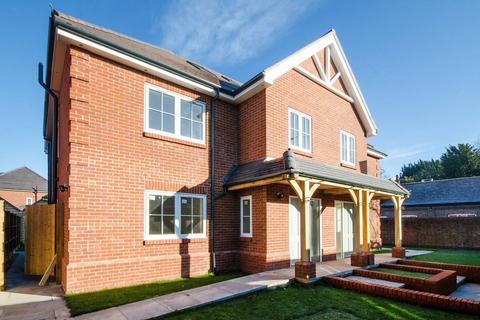 undefined, Lambourne Place, Ickenham, Uxbridge, UB10