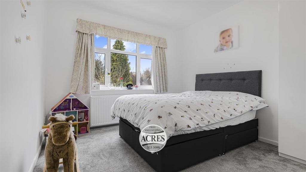 21 Bed 4.jpg