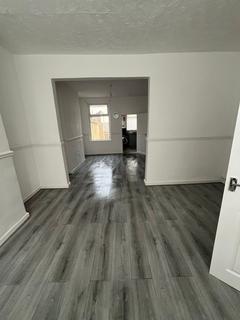 2 bedroom terraced house to rent, Ullswater Street, Liverpool L5