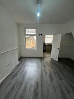 2 bedroom terraced house to rent, Ullswater Street, Liverpool L5