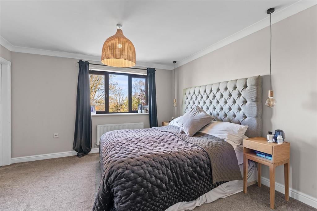 8 Valley Lane-24.jpg