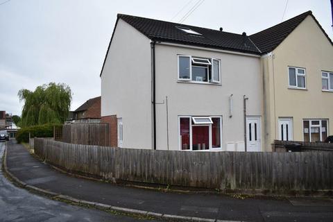 1 bedroom apartment to rent, Beaufort Road, Bristol BS37