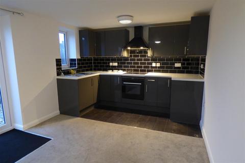 1 bedroom apartment to rent, Beaufort Road, Bristol BS37