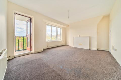 2 bedroom apartment for sale, Elmington Estate, Camberwell, London