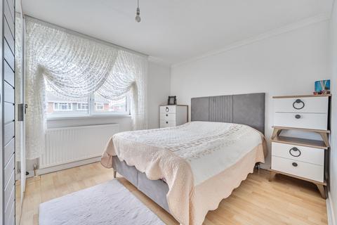 2 bedroom terraced house for sale, Sea Crest Road, Hampshire PO13